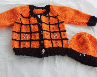 Halloween set.Baby girl or boy.9/12 month old.Hand knitted cardigan and hat.Buttons detail.Halloween skeletons!