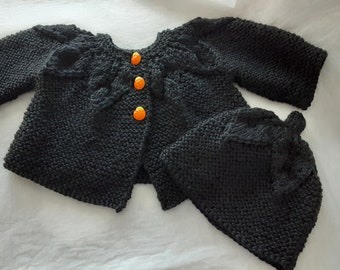 Halloween Baby girl set.Cardigan and hat.Fantasy stich set.Hand knitted girl set.Halloween gift.Black cardigan and hat for baby girl.0-3 m