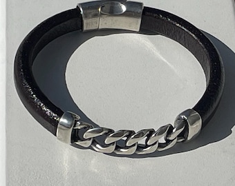 Men’s Chain & Leather Bracelet