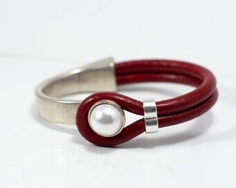 Pearl & Leather Half Cuff Bracelet