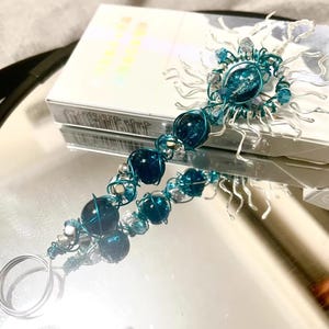 Blue Cigarette Holder, Heart of the Ocean Crystal Cigarette Holder Ring, Exquisite Wire Cigarette Holder Ring, Creative Gift for Smokers