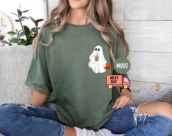 Comfort Colors® Сute Ghost Coffee Shirt, Сute Little Ghost Iced Coffee t-shirt, Boo Ghost Shirt, Ghost Coffee Shirt, Halloween Coffee Lovers