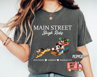 Camisetas navideñas de Disney Comfort Colors®, camiseta de Disneyworld, paseos en trineo por Main Street, camiseta navideña, camisetas a juego para viajes de vacaciones a Disneyland