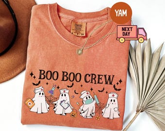 Camiseta Comfort Colors® Halloween para Enfermeiras, Modelo Boo Boo Crew, Presente para Enfermeiras, Camiseta para a Temporada Assustadora, Camiseta Assustadora para Enfermeiras, Presente de Halloween