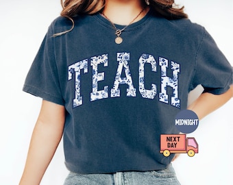 Comfort Colors® Floral Teach Shirt, Cute Teacher Shirt, Teacher Appreciation Gift, Back To School, School Shirt, Teacher T-Shirt, Gift