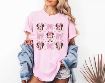 Comfort Colors® roze Disney Minnie-shirt, T-shirt Minnie Coquette Bow, Disney Minnie-sweater, cadeau voor haar, Disney valentijnscadeau shirt