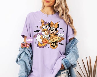 Koszulka Comfort Colors® Vintage Minnie Daisy na Halloween, Koszulka Disney na Halloween, Wycieczka WDW Disneyland na Halloween dla dziewczyn 2025, Koszulka Besties na Halloween