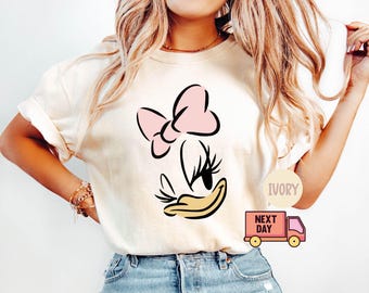 Camiseta con cara de pato Daisy Comfort Colors®, camiseta de Disney Daisy, camiseta de Daisy Duck para niña, camiseta de Disney Family Vacation, camiseta con cara de pato adorable