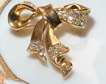 Vintage Brooch Monet Bow Rhinestone Gift Boxed