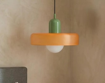 Glas Pendellampe: Minimalistische Moderne Deckenleuchte mit Retro Color-Pop Twist