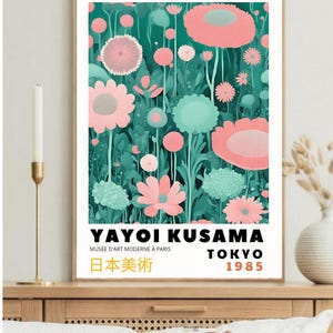 Impression d'art de Yayoi Kusama, affiche de prairie fleurie, décoration d'intérieur printanière, décoration murale pastel, décoration de chambre moderne, dessin floral, peinture de fleurs