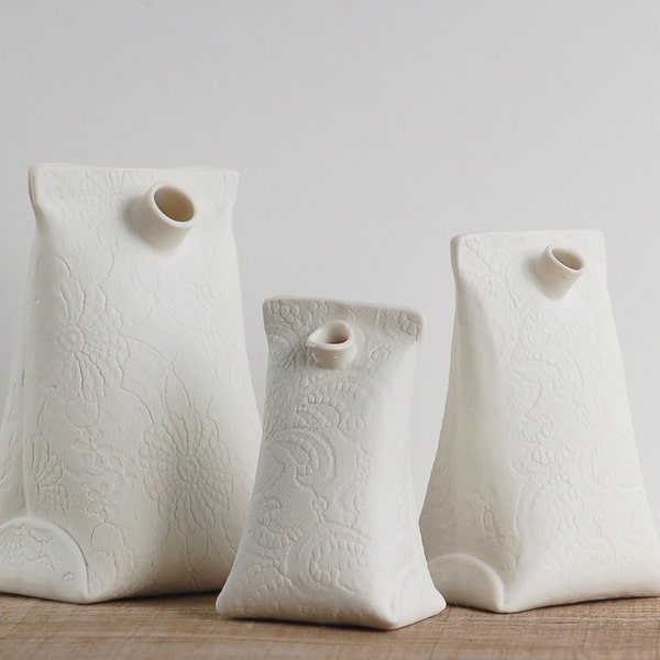 ceramic bud vase. porcelain mini vase. Artful Dodger Variations (Object N.3 small) by Wapa Studio.