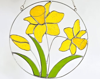 Narcissus Stained Glass Suncatcher: Yellow Daffodil Window Decor
