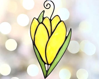 Yellow Crocus Stained Glass Suncatcher, Botanical Window Hanging Art, Gardener Gift, Cottagecore Room Decor
