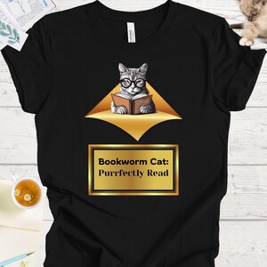 Cat Lover&#39;s Bookish Shirt - Cute Kitty Reading Book for Book and Cat Enthusiasts, Bookworm Cat: Purrfectly Read
