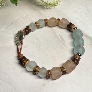 Boho Ocean Inspired Recycled Sea Glass Bracelet, Java and Ghana glass beads, leather cord, natural materials, ocean inspired gift Bild 14