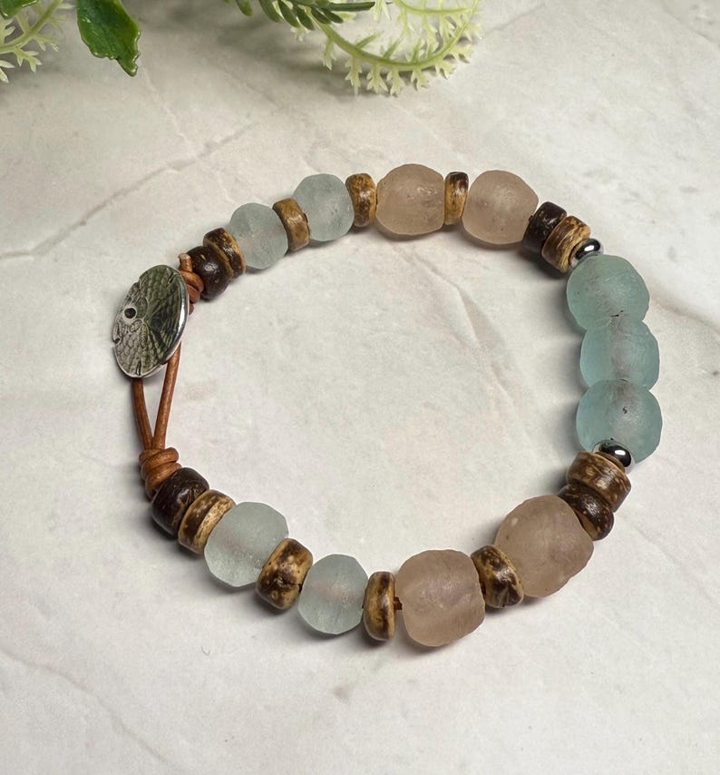 Boho Ocean Inspired Recycled Sea Glass Bracelet, Java and Ghana glass beads, leather cord, natural materials, ocean inspired gift Bild 14
