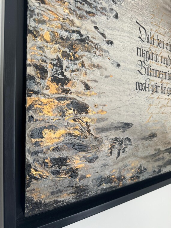 抽象ミクストメディアアート：キャンバスに描かれた手作りのレリーフ