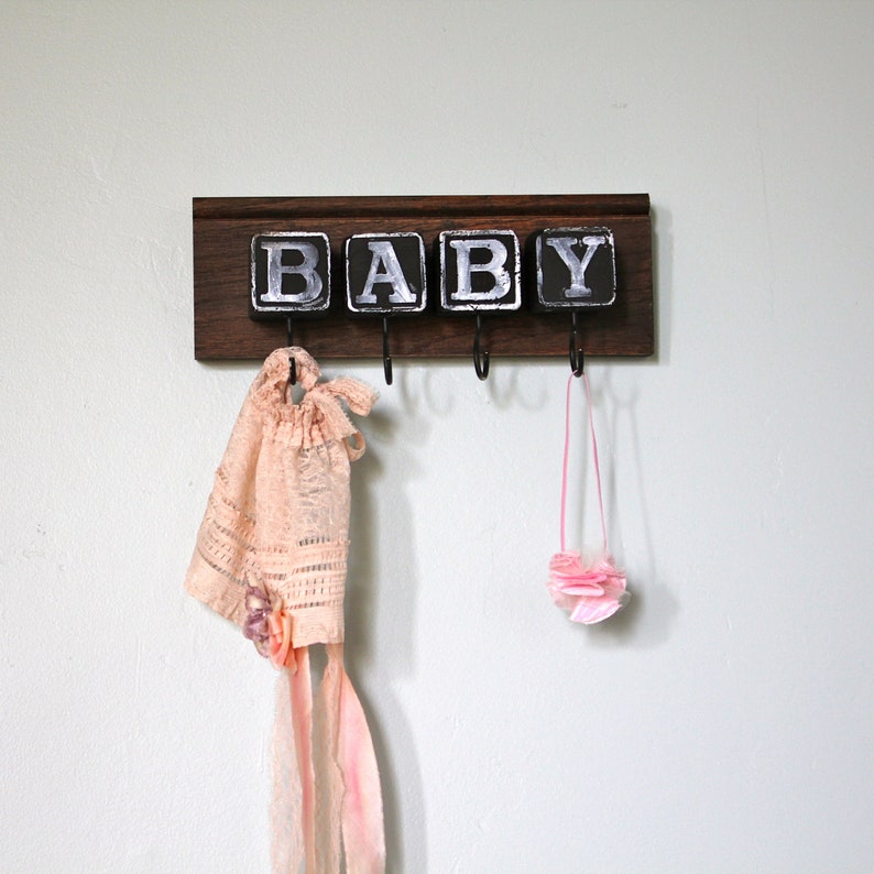 Graphic type Baby Block Rack room sign image 1