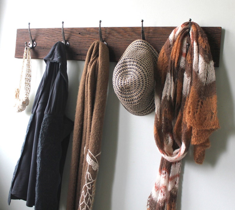 Farmhouse Coat Rack image 3