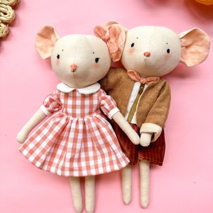 Lula the Mouse Doll PDF pattern - Instant download Sewing Pattern - Heirloom doll - Handmade doll pattern