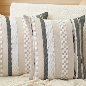 Set di 2 federe per cuscini Boho color crema, 45,7 x 45,7 cm, federe decorative in ciniglia a righe stile fattoria per divano letto da soggiorno