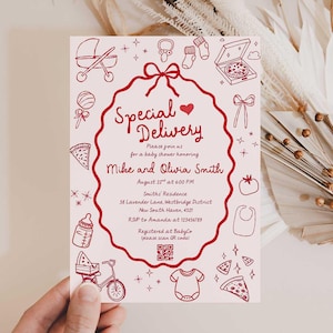 以下が含まれることがあります： ピンク色の背景と赤いイラストが描かれたベビーシャワーの招待状。「Special Delivery」の文字が赤い楕円形のフレームの中にあります。招待状には、MikeとOlivia Smithのベビーシャワーの詳細（日付、時間、場所など）が含まれています。