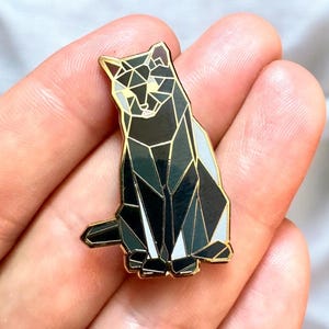 Pin de esmalte de gato negro de origami: regalos para amantes de los gatos