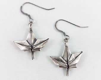 Hand-Folded Silver Origami Maple Leaf Earrings,Maple Leaf Earrings,Canada 150,PMC Jewelry,Fine Silver Earrings,Eco Jewelry,Canadian Earrings