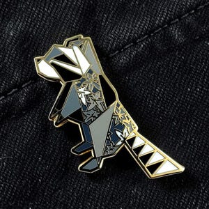 Origami Raccoon Enamel Pin:  Raccoon Gift, Raccoon Pin, Wildlife Lover, Animal Pins, Trash Panda Gift