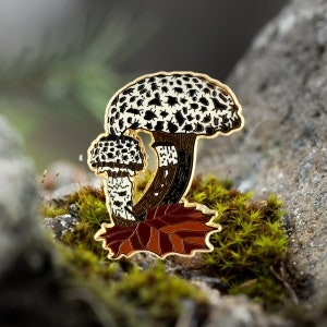 Old Man of the Woods Hard Enamel Pin,Mushroom Enamel Pin,Mushroom Gifts,Mushroom Art,Mushrooms, Strobilomyces strobilaceus,Science