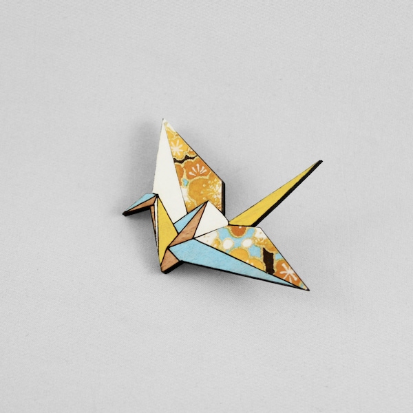 Origami Paper Crane Brooch,Lasercut Wood Brooch,Japanese Paper Brooch,Origami Jewellery,Paper Anniversary Gift,Paper Crane Jewellery,Brooch