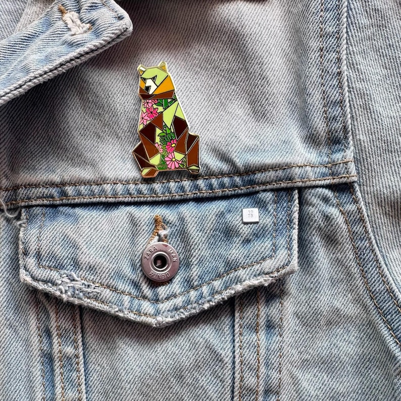 Origami Brown Bear Enamel Pin: Bear Lover Gift image 8