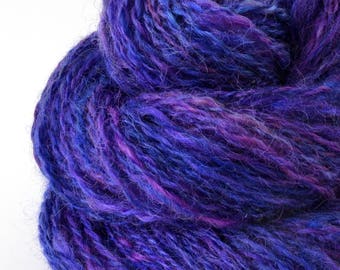 Handspun Yarn - English Liecester Wool -  1.37oz, 110yd, WPI 16