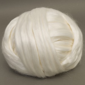 Banana Top 100g  Roving Spinning Fibre Felting Soapmaking Sliver Vegan Plant Based