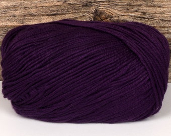 Silky Soft Yarn (Dyed Aubergine) 50g 130m 8ply Knitting Crochet Weaving purple