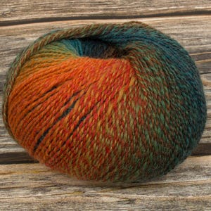 Sock Yarn Variegated (Dyed Fiesta) Superwash wool/Nylon (80/20) 50g 200m 4ply Knitting Crochet Gradient Wool