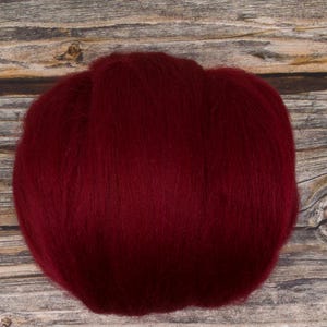 Corriedale Top (Dyed Ruby) 100g  Wool Roving Spinning Fibre Felting Weaving Dark Red