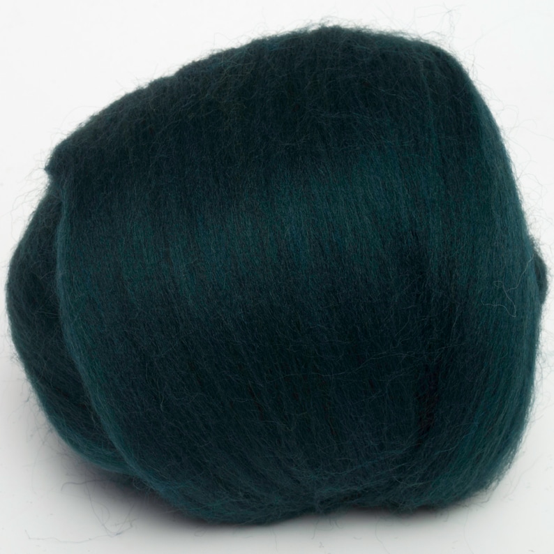 Conifer Corriedale Combed Top Heritage Breed 100 grams