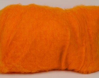 Maori Batt (Dyed Melon) DHG 100g  felting spinning fibre wool art craft Orange