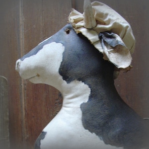 Martha, A Primitive, Folk Art Cow Pattern from Raven's Haven