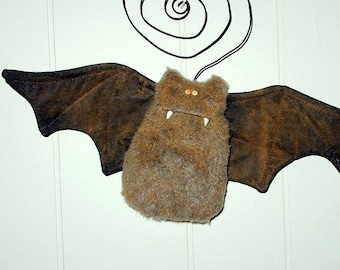 Bob th Bat, Primitive Folk Art Pattern