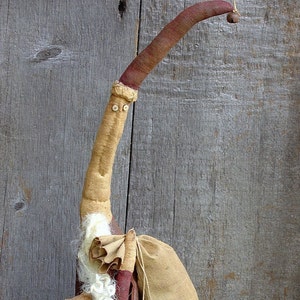 St. Jigs Delivers, A Primitive Folk Art Santa Pattern