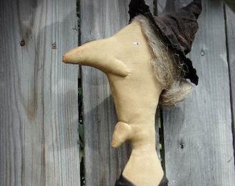 Goodie Pumpernickel, A Primitive, Folk Art Witch Pattern from Raven's Haven