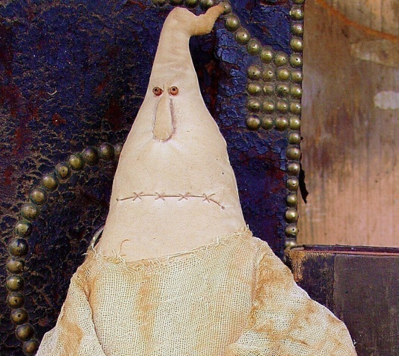 Duncan, A primitive Ghost Pattern from Raven's Haven image 1