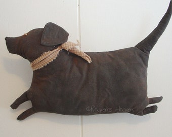 Fat Lab, A Primitive Folk Art Dog Pattern from Raven's Haven