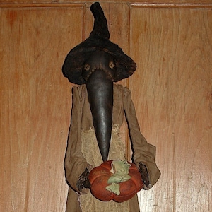 Rachael Door Greeter, A Primitive Pattern from Raven's Haven