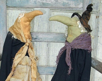 Bella Pipistrello, An Old World Primitive Witch Pattern