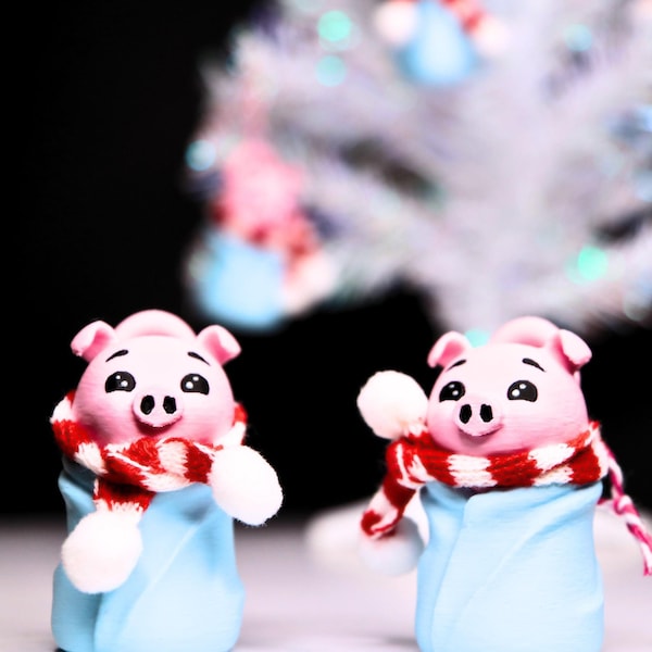 3D Printed Pig in Blanket Christmas Ornament with Scarf