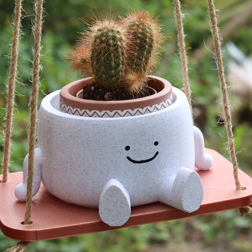 Swinging Face Planter, Hanging Plant Pot, Cute Minimalist Hanging Plant  Pot, Succulent or Cactus Small Planter, Smiley Face Swinging Pot - Etsy